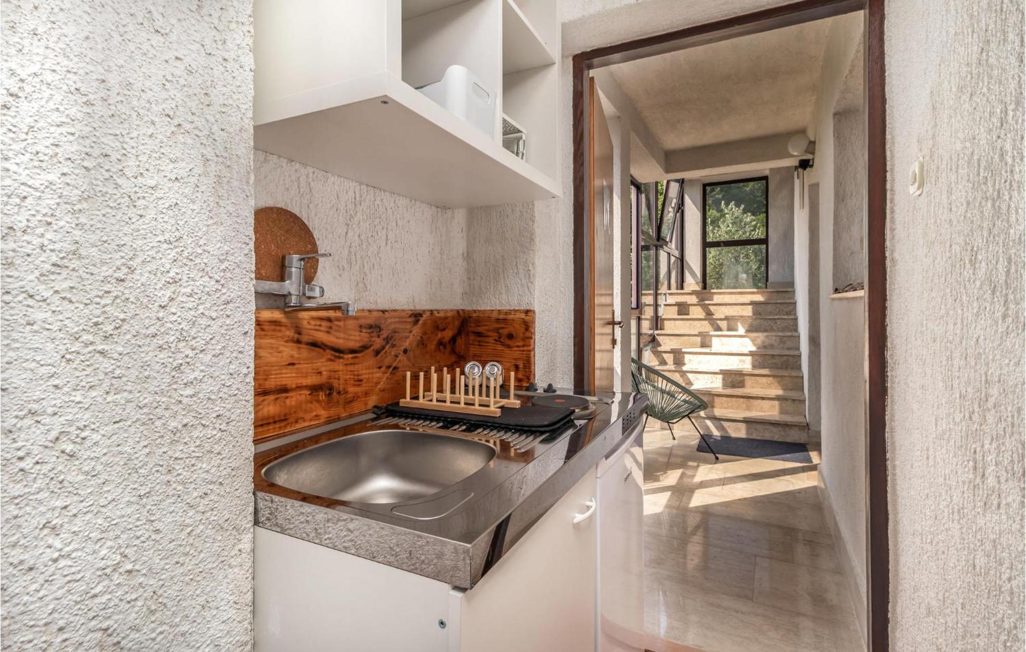 Nice Apartment In Rijeka With House Sea View Dış mekan fotoğraf